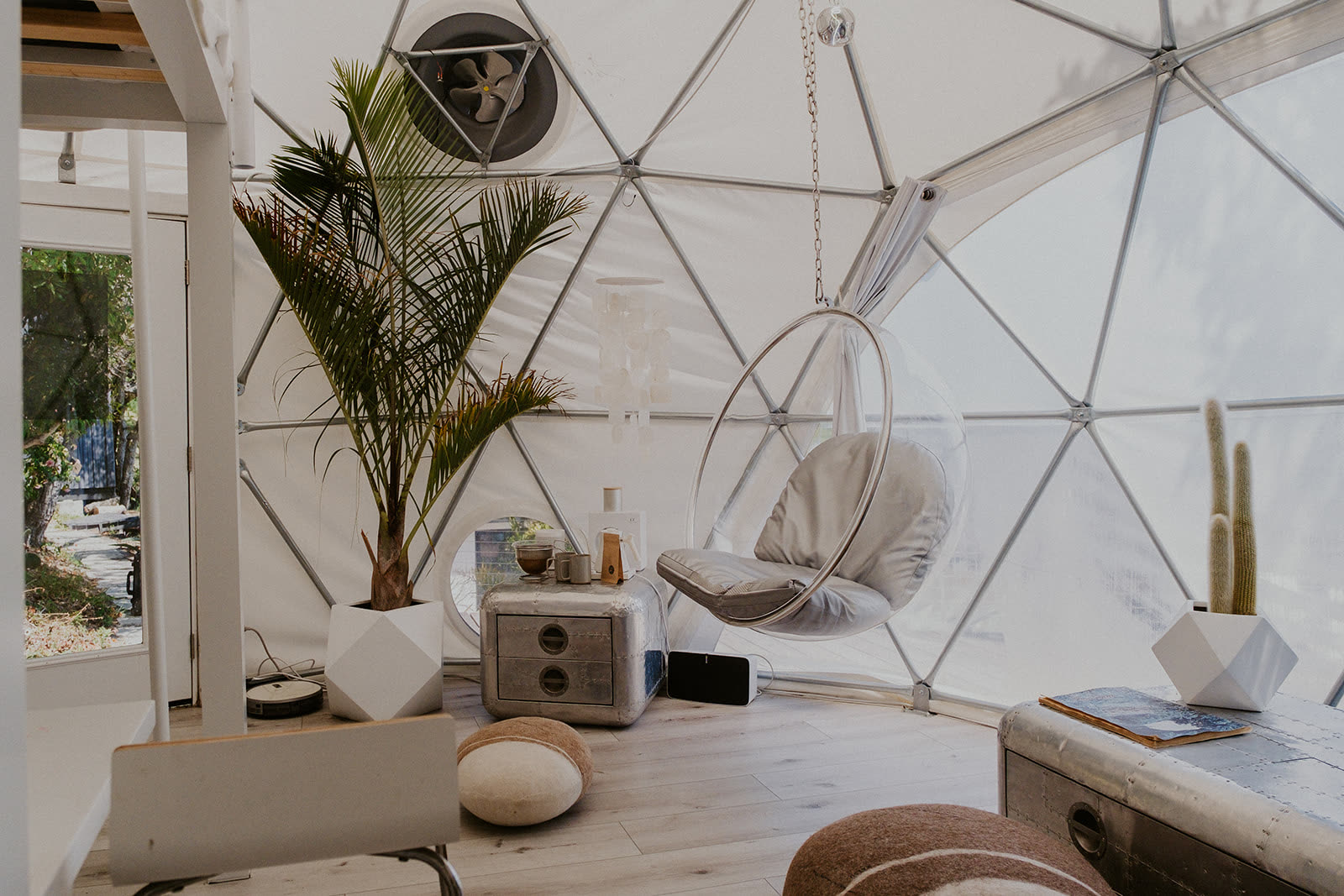 Lounge inside the Dome